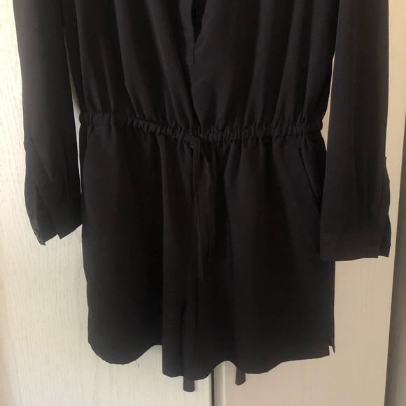 LOFT Black Long Sleeve Romper Size 0 - Picture 4 of 9